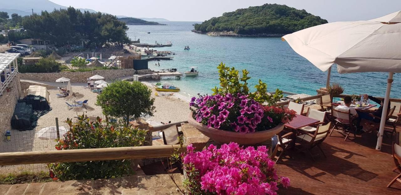 Victoria'S Sea-Cret Apartment Sarande Luaran gambar