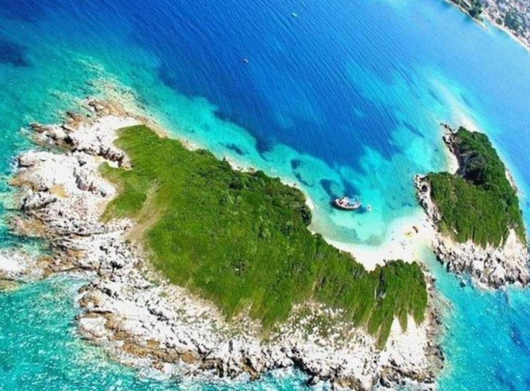 Victoria'S Sea-Cret Apartment Sarande Luaran gambar